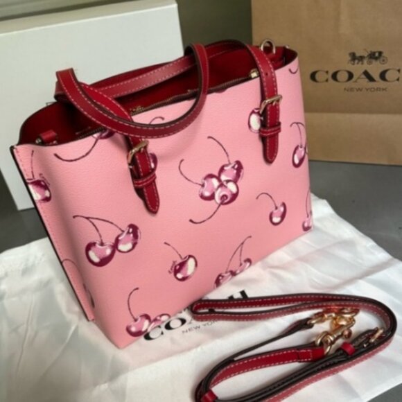Coach Tote Bag in Pink Leather with Sweet Cherries - Picture 3 of 5
